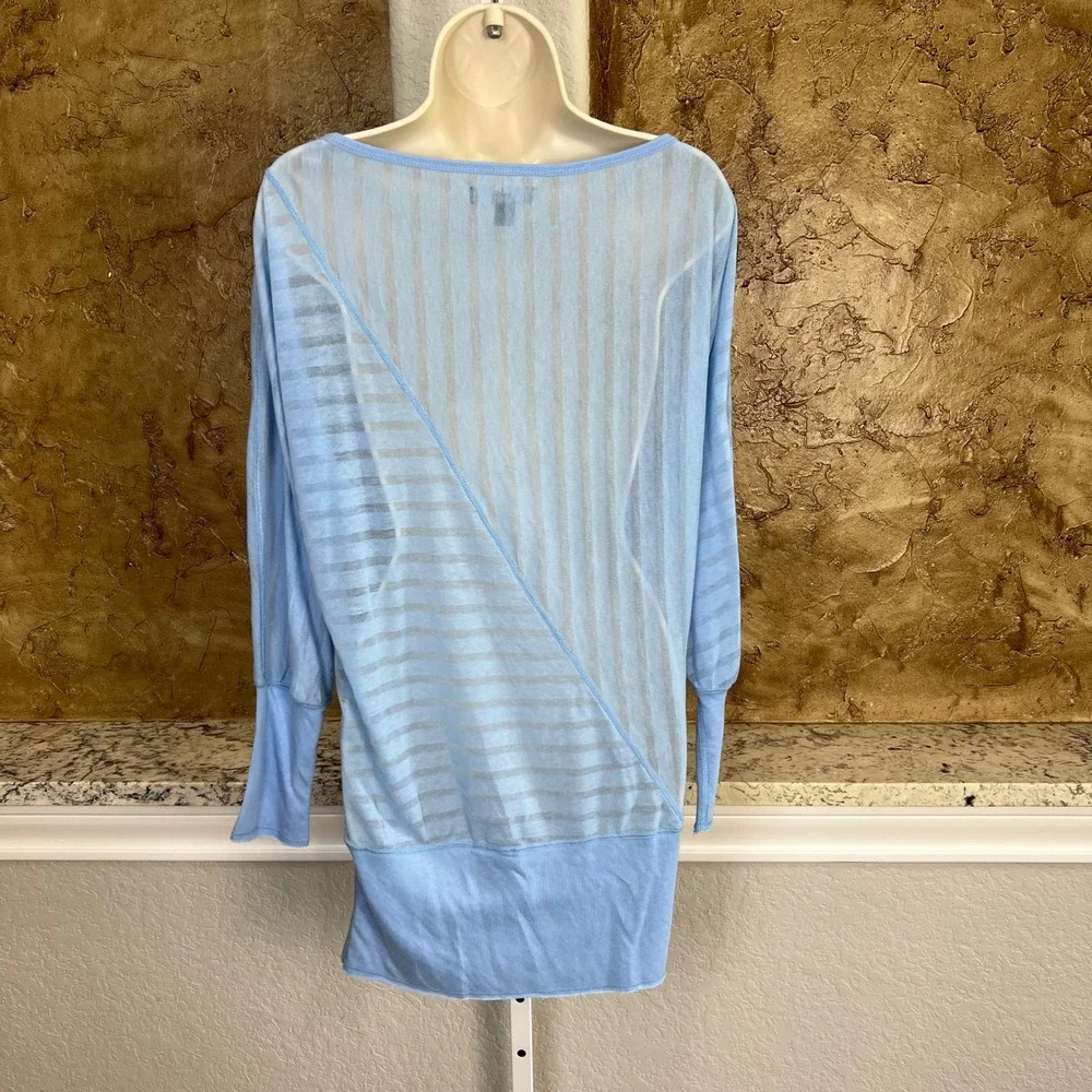 Alo Yoga Top Women Medium Blue Sheer Striped Long Sleeve Boat Neck Pullover